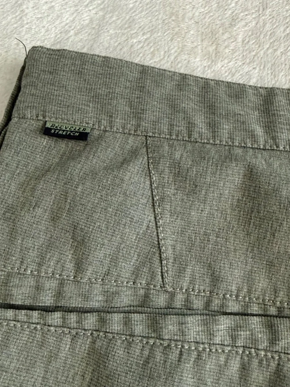 Billabong Recycler Crossfire Submersibles Mens Hybrid Shorts Size 28 Light Green